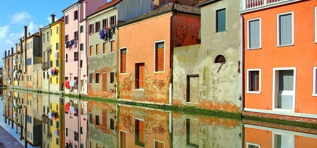 Foreigners buying property in Italy under the reciprocity rule